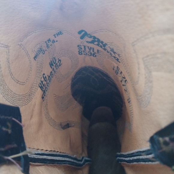 Brand New Tony Lama cowboy boots size 10 1/2 D. - Picture 6 of 6